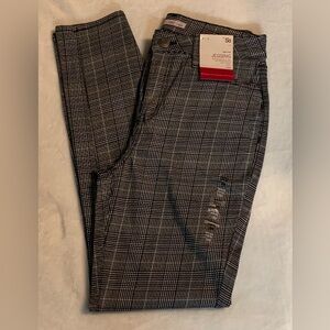SO Black and White Plaid Jeggings